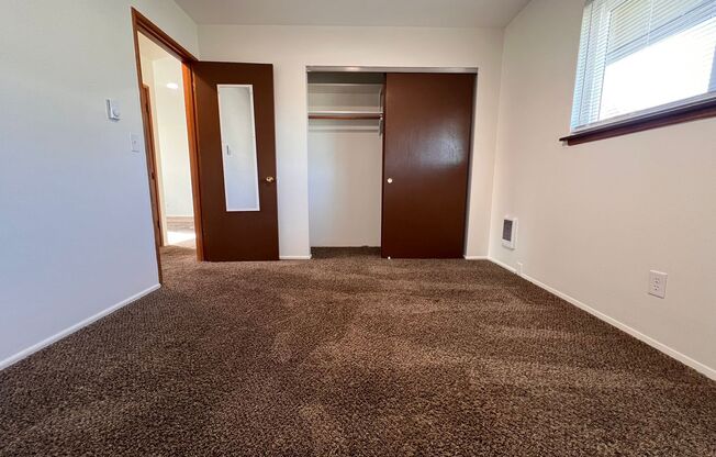 2 beds, 1 bath, 763 sqft, $1,200, Unit 7