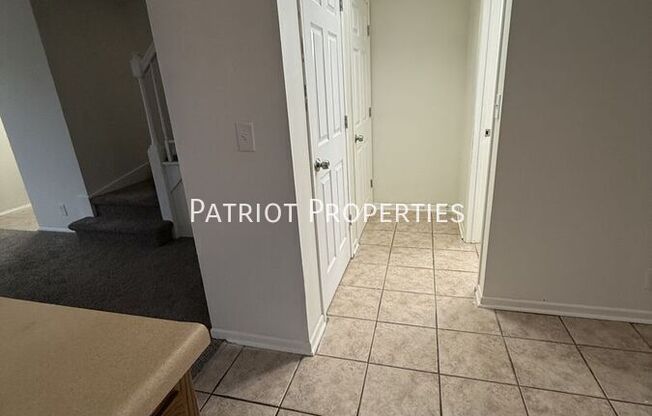 1123 WILSHIRE PL