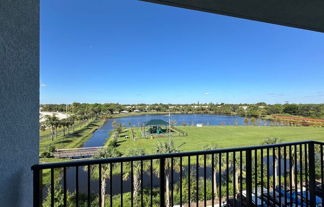 1 bed, 1 bath, 739 sqft, $2,195, Unit 441-4402