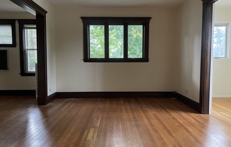 2 beds, 1 bath, 1,100 sqft, $2,800, Unit 339