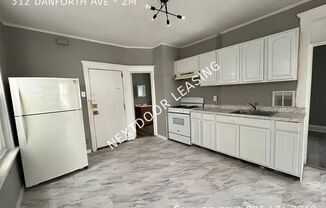 312 DANFORTH AVE