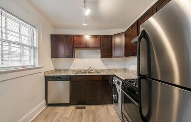 Spanish Oaks Apartment