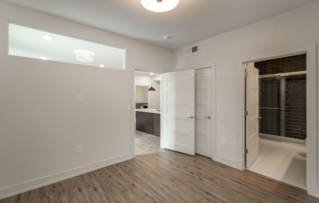 2 beds, 2 baths, 785 sqft, $1,950, Unit 1050 N 4th St. Apt. 206