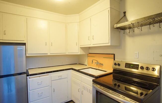 1 bed, 1 bath, $1,525, Unit 02