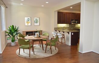 Spacious 3 BD, 3 BA Townhome in Airoso of Carmel Valley!