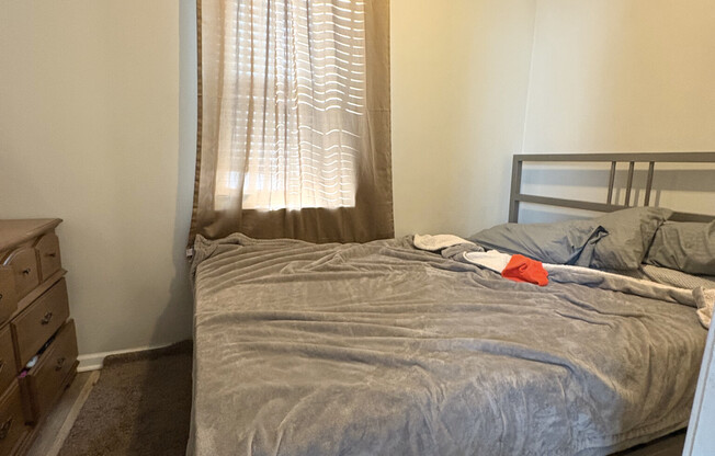 2652 W. 21st Place, Unit 2F