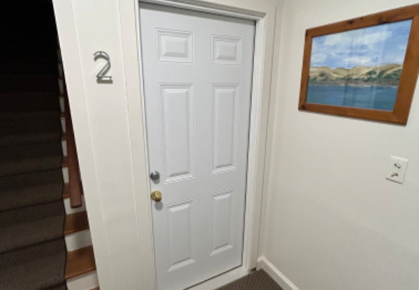12 MYRTLE ST