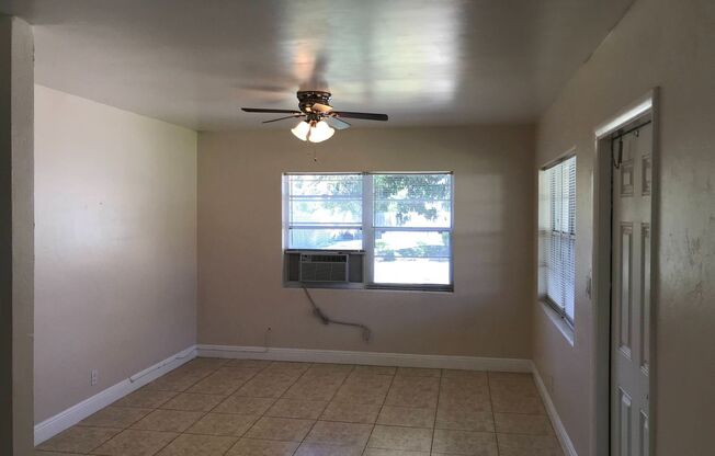 1 bed, 1 bath, 706 sqft, $1,600, Unit 2