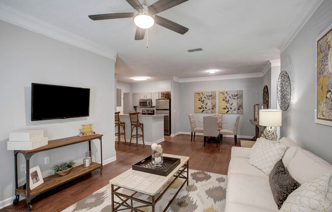 Discover Your New Luxury Apartment Home at The Glen at Alexander, August GA