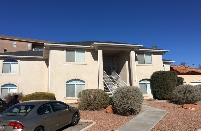 3 beds, 2 baths, $1,523, Unit # 3