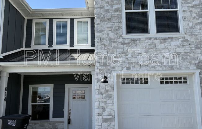 614 W COZY LN
