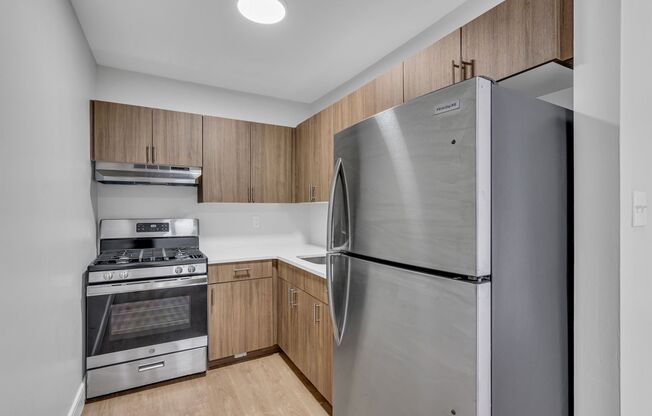 1 bed, 1 bath, 710 sqft, $1,450