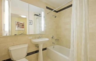 Studio, 1 bath, $3,250, Unit 35G