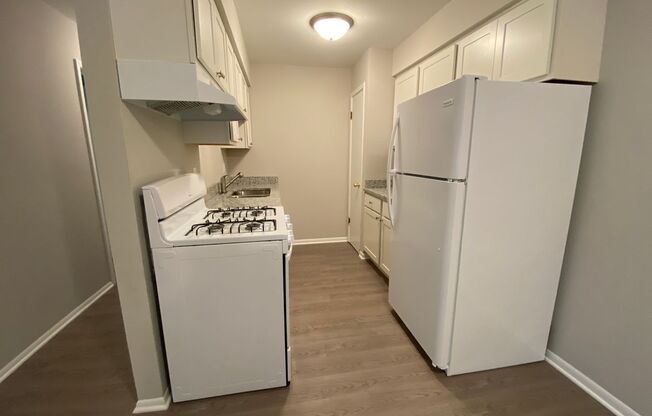 College Manor Apartments