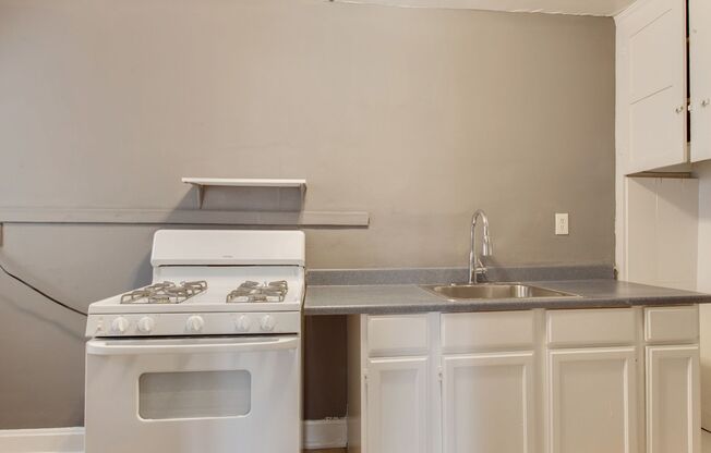 Studio, 1 bath, 600 sqft, $720, Unit 3747 #07