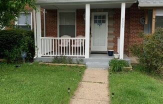 Beautiful 2-Bedroom Parkville Townhome with Finished Basement