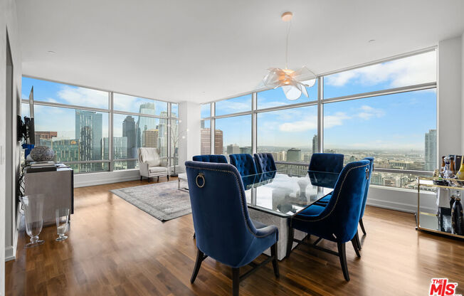 2 beds, 3 baths, 1,700 sqft, $9,500, Unit 37K