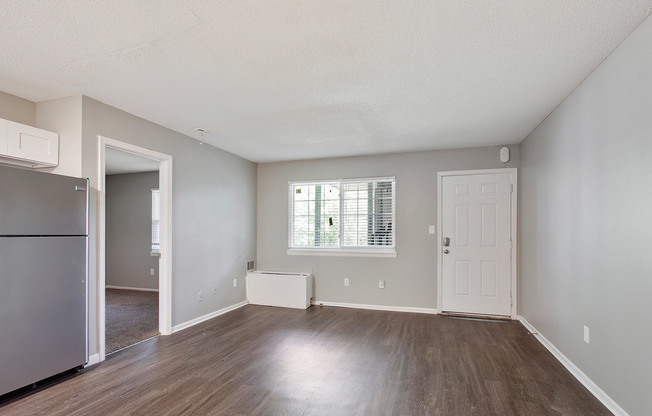 1 bed, 1 bath, 691 sqft, $985, Unit 104 U