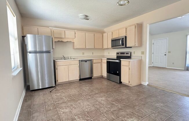 MOVE-IN READY! (Pet Friendly)