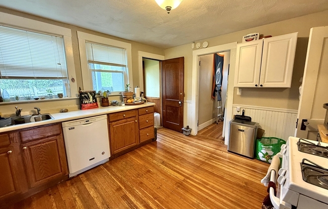 15 CLAYTON ST