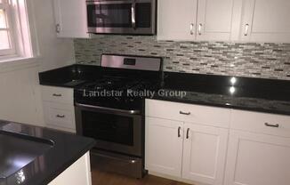 1452 Oak Ave 56-3N