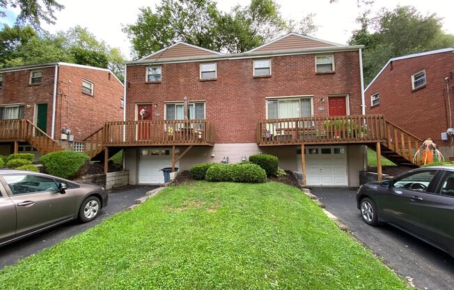 Gorgeous 3 Bedroom Duplex in Castle Shannon! Great Back Yard! Call Today!