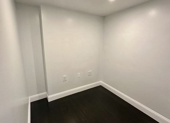 1 bed, 1 bath, 560 sqft, $2,250, Unit 1