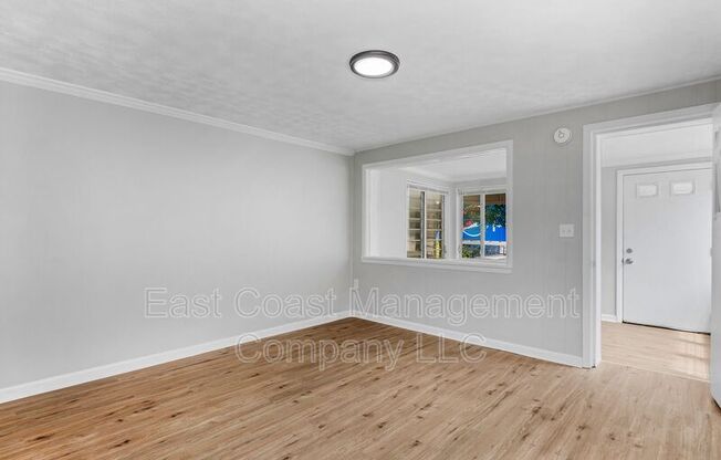 418 AVONDALE RD