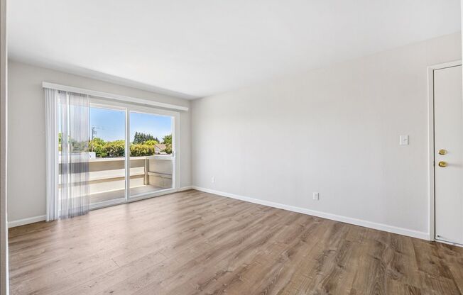 1 bed, 1 bath, 627 sqft, $1,245