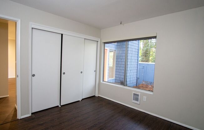 1 bed, 1 bath, $1,695, Unit 4701-B