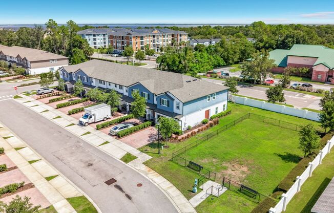 3 beds, 2.5 baths, $2,250