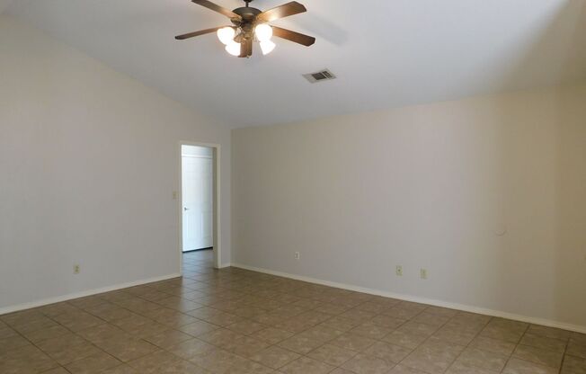 2 beds, 2 baths, $1,150