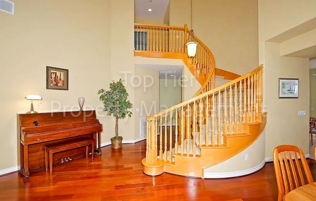 Stunning 5-Bedroom Home with Breathtaking Canyon Views in Samsonette!