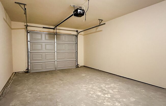 2 beds, 2 baths, 1,435 sqft, $1,815