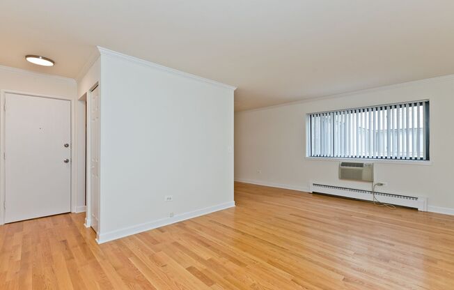 1 bed, 1 bath, $1,395, Unit 412