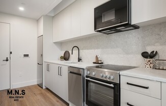 Studio, 1 bath, $3,526, Unit 802
