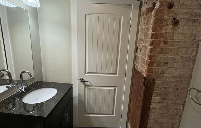 Studio, 1.5 baths, 1,248 sqft, $2,446, Unit 330