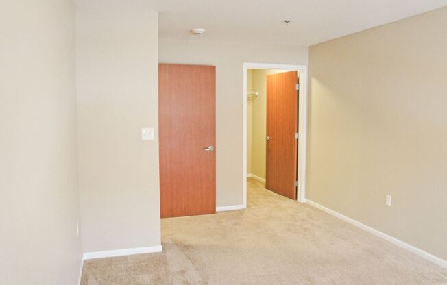 3 beds, 2 baths, 1,257 sqft, $1,380, Unit 213