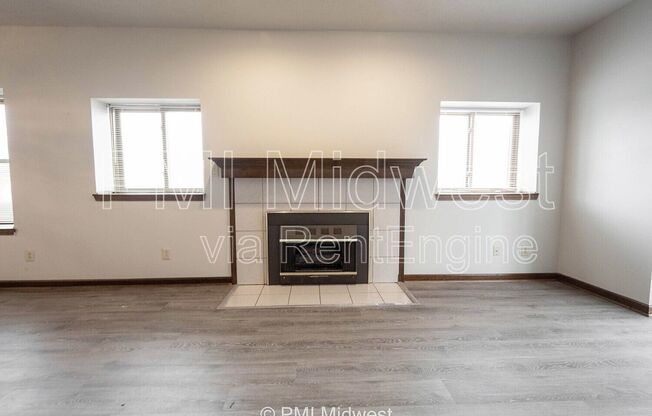 2 beds, 2 baths, 1,525 sqft, $1,199, Unit 1a