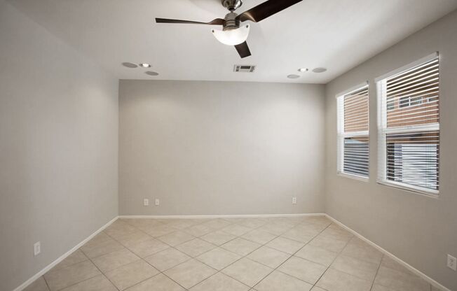 4 Bedroom, 3 Den West Side Home