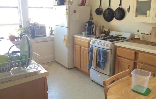 1 bed, 1 bath, 702 sqft, $2,250, Unit 02-042