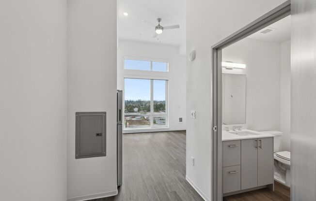 Studio, 1 bath, 275 sqft, $1,400, Unit 730