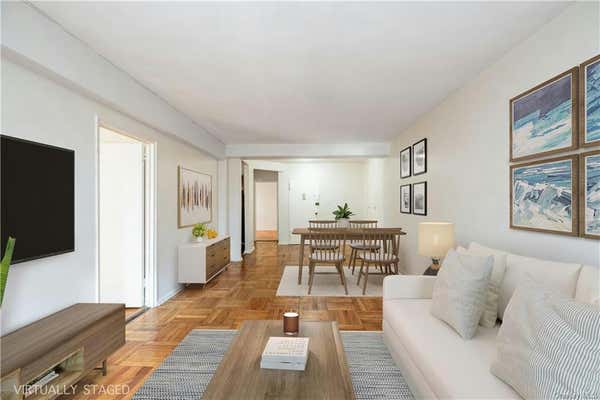 2 beds, 1 bath, 960 sqft, $3,100, Unit 2P