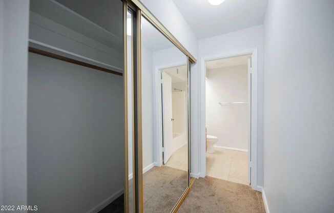 2 beds, 2 baths, $1,695, Unit UNIT 115