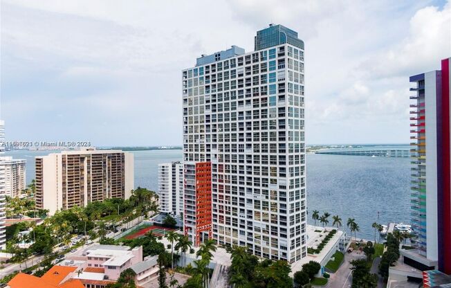 2 beds, 2 baths, 1,697 sqft, $5,750, Unit 1541 Brickell Ave # A10-01 (A11696621)