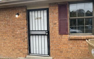 Totally Renovated 2 Bedroom Home Close to Downtown Nashville!