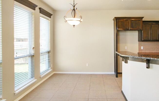 Great 4 bed, 2 bath, 2 car home in Edmond