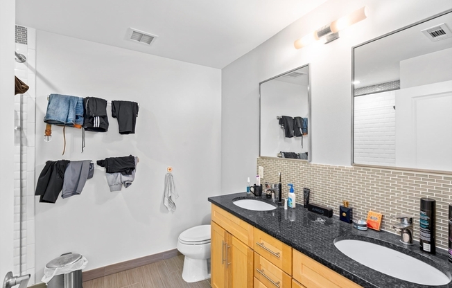 2 beds, 2 baths, 982 sqft, $4,250, Unit 103