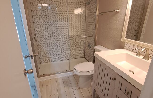 1 bed, 1 bath, 612 sqft, $950, Unit 3417