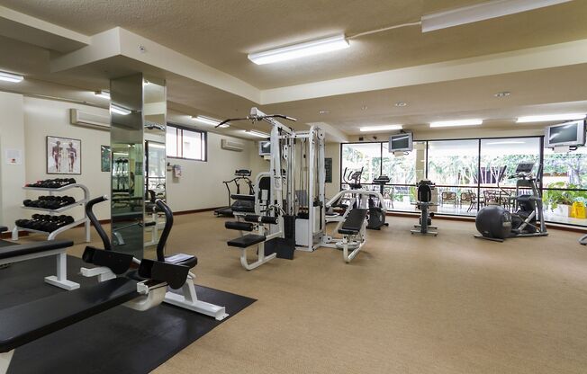 2 beds, 2 baths, $4,200, Unit # 4202